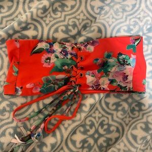 Montce swim top size small